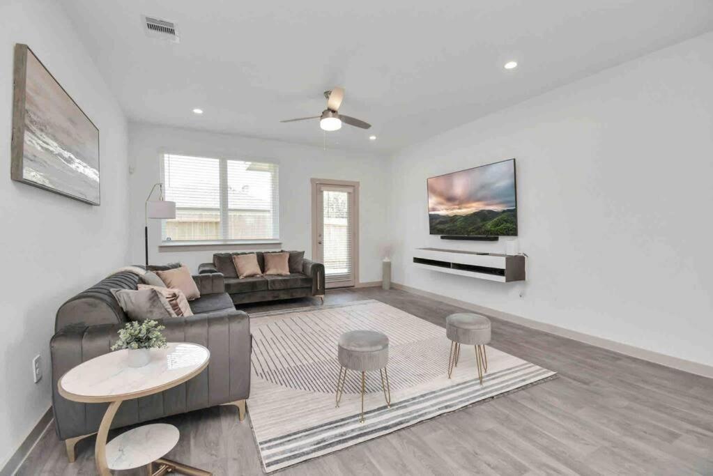 4Bedroom Escape - Near Med Center With Backyard Houston Zewnętrze zdjęcie