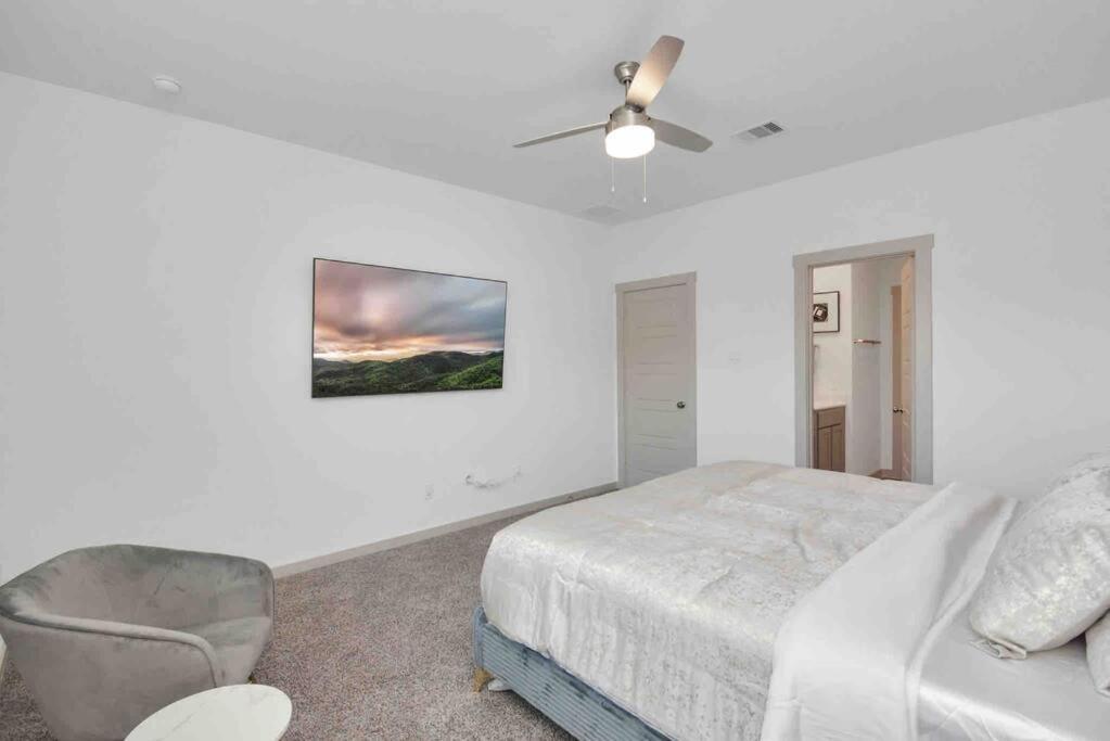 4Bedroom Escape - Near Med Center With Backyard Houston Zewnętrze zdjęcie
