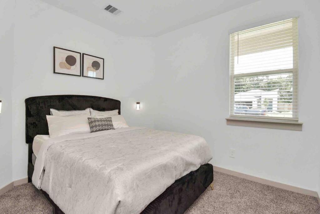 4Bedroom Escape - Near Med Center With Backyard Houston Zewnętrze zdjęcie